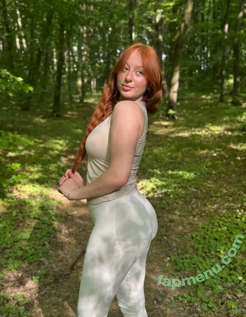 bunny_emilia nude photo #0033 (emiliaofficial_)