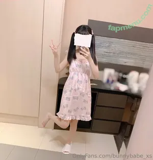  nude photo #0004