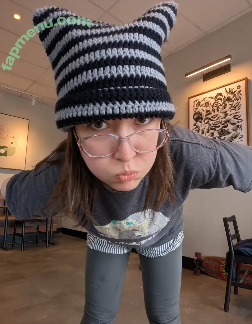 burppiggy nude photo #0006 (burppiggy)