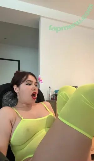  nude photo #0003