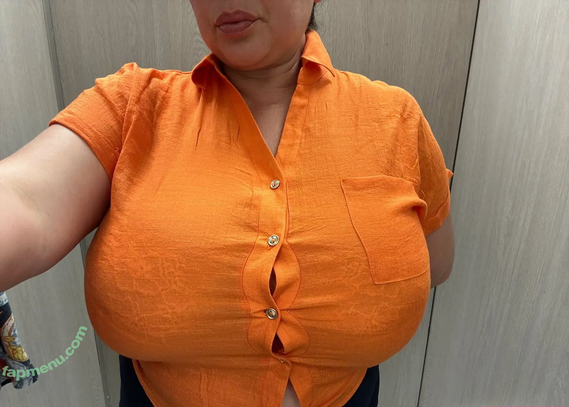 busty34n nude photo #0035 (bustyandthebass)