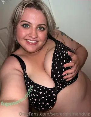 bustybbwkate / bustybbwkitten nude photo #0152