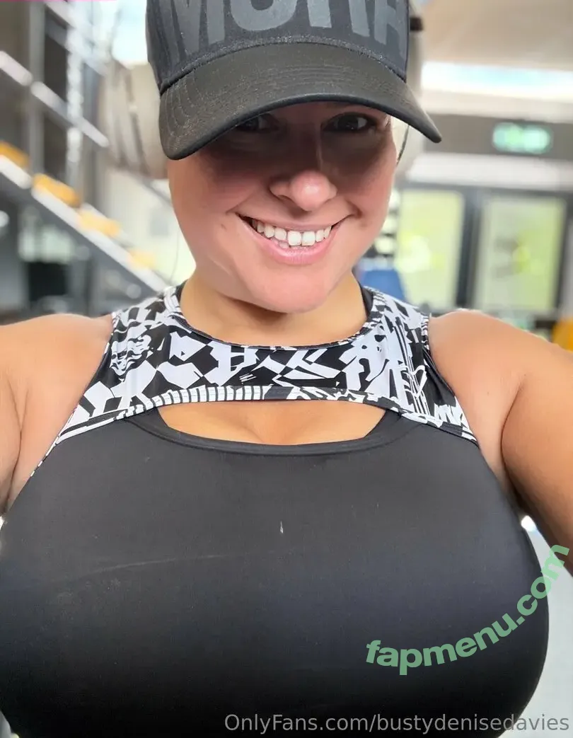 bustydenisedavies nude photo #0007 (powerlifting_babe)