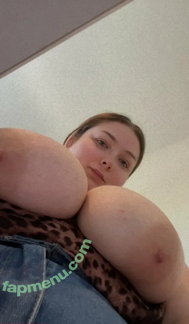bustygf nude photo #0033 (bustygf)