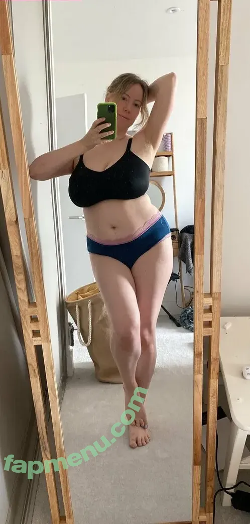 bustylily nude photo #0212 (lilymayoffcial)