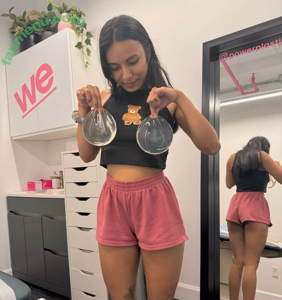 bustypetitemyra nude photo #0115 (Myra / petite.myra)