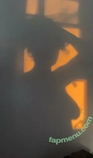  nude photo #0004