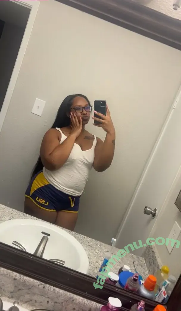 byedisgrace nude photo #0004 ($queenkay223 / bussywideopen / bydisgrace / reel)
