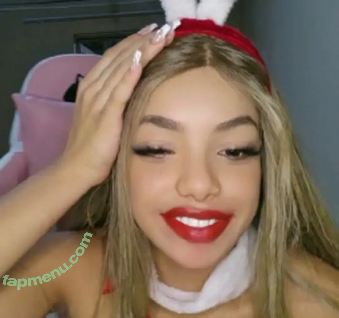 Cacau nude photo #0019 (cacau_18 / cacaubrasil)