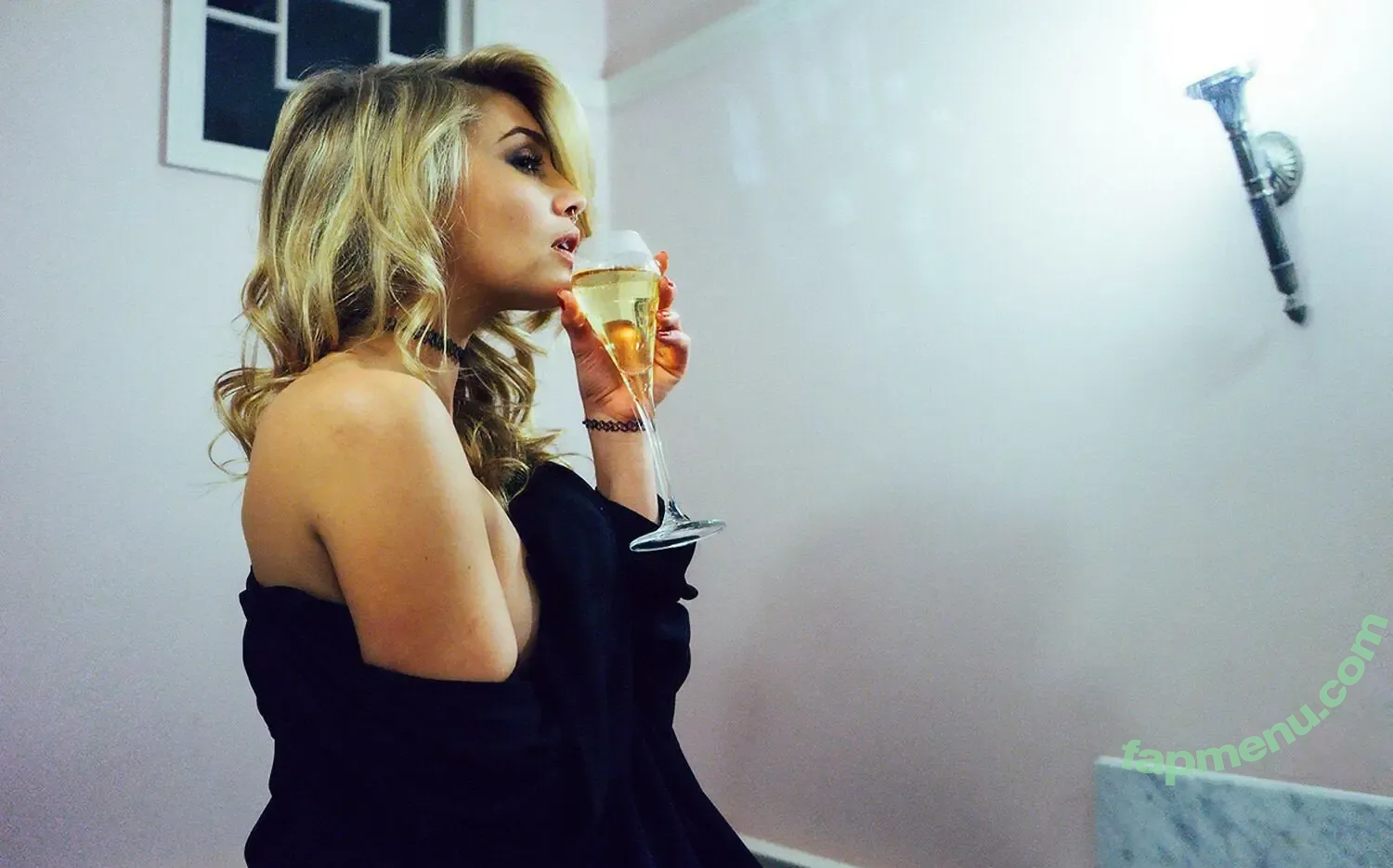 Cailin Russo nude photo #0008 (cailinrusso)