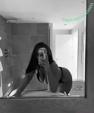caitlin.mayx / caitlinrawlingss nude photo #0078