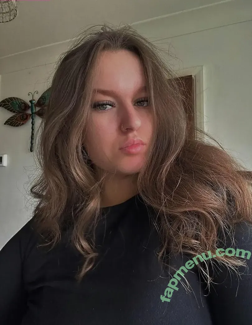 caitlin.mayx nude photo #0042 (caitlinrawlingss)