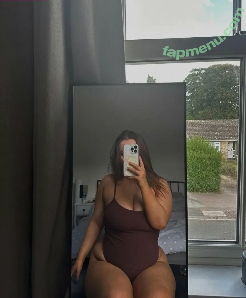 caitlin.mayx nude photo #0063 (caitlinrawlingss)