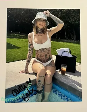  nude photo #0003