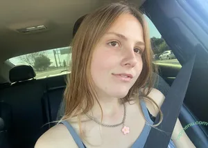 californiagirlrose / california.rosee nude photo #0033