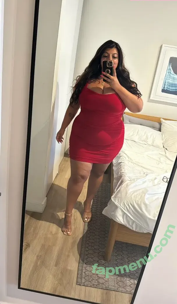 Calista Diamandis nude photo #0016 (GreekGoddess6ix / curvy.calista / greekgoddess416)