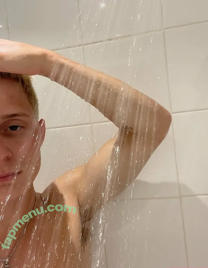 callmekarizma nude photo #0007 (callmekarizma)