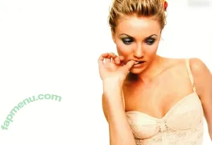 Cameron Diaz / camerondiaz nude photo #0360