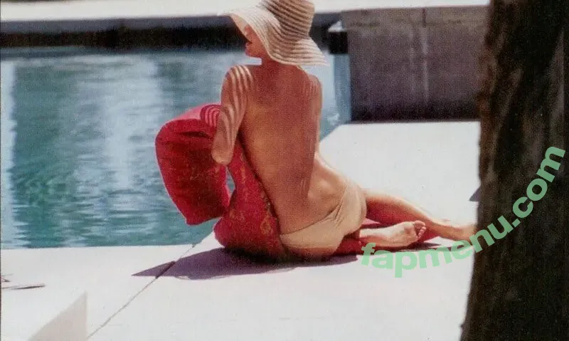 Cameron Diaz nude photo #0081 (camerondiaz)