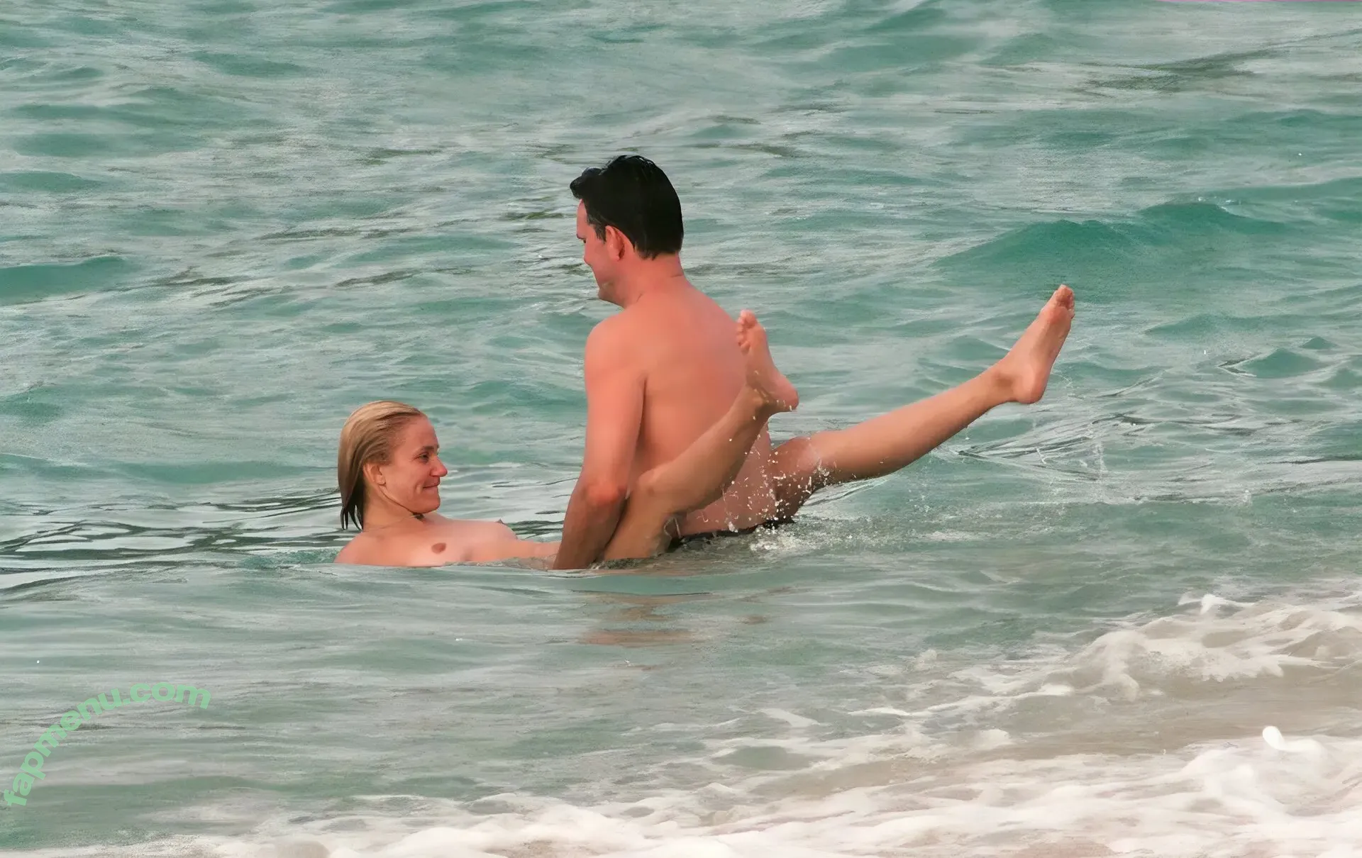 Cameron Diaz nude photo #0285 (camerondiaz)