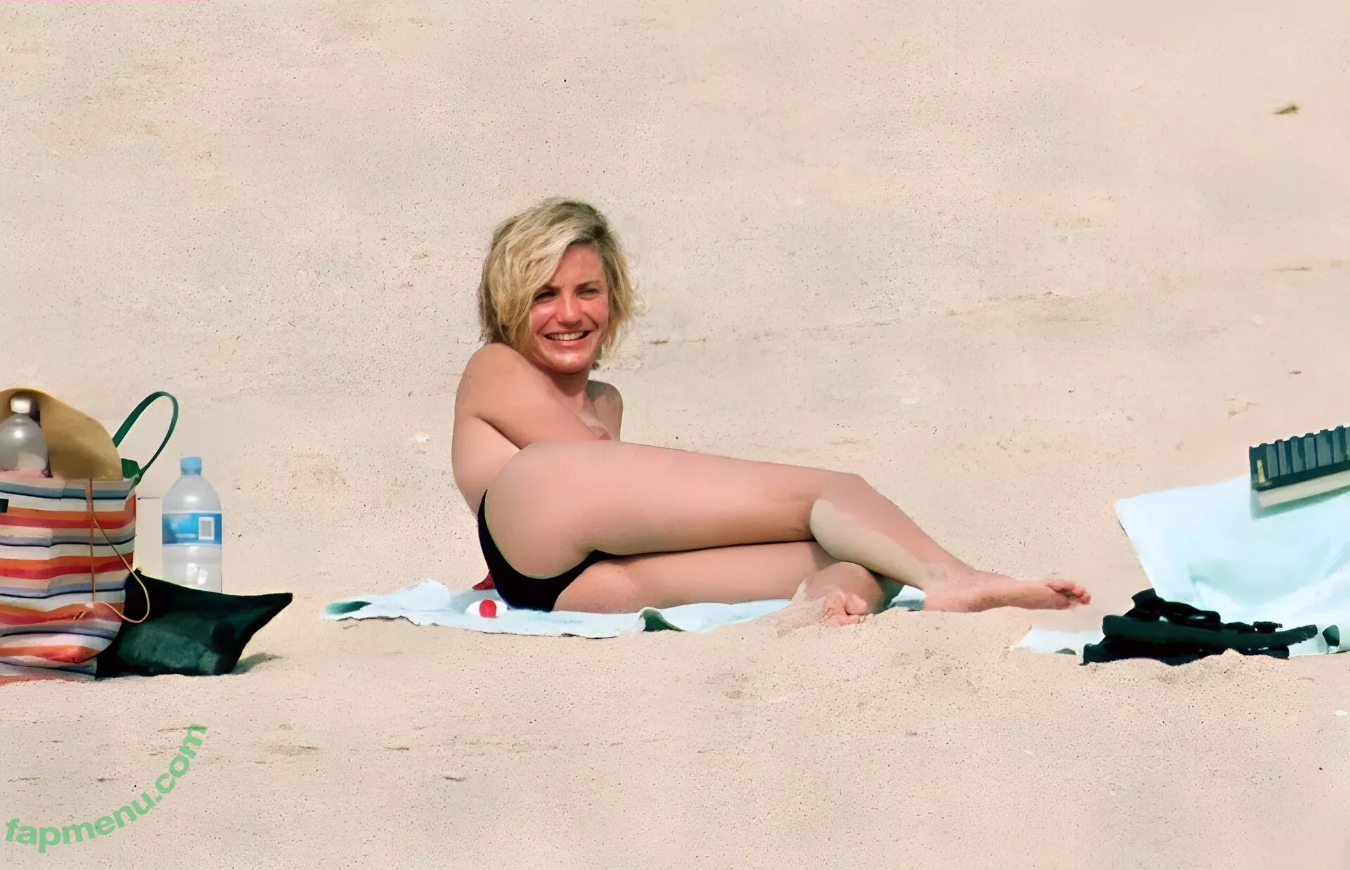 Cameron Diaz nude photo #0467 (camerondiaz)