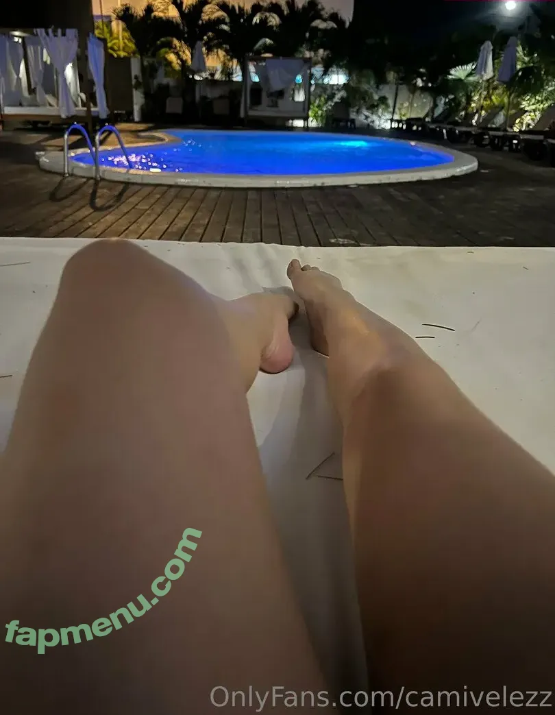 Cami Velez nude photo #0006 (camivelezz / camivelezz__)