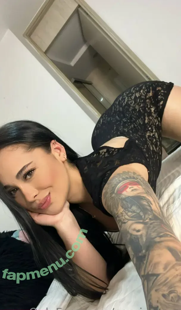 Cami Velez nude photo #0022 (camivelezz / camivelezz__)