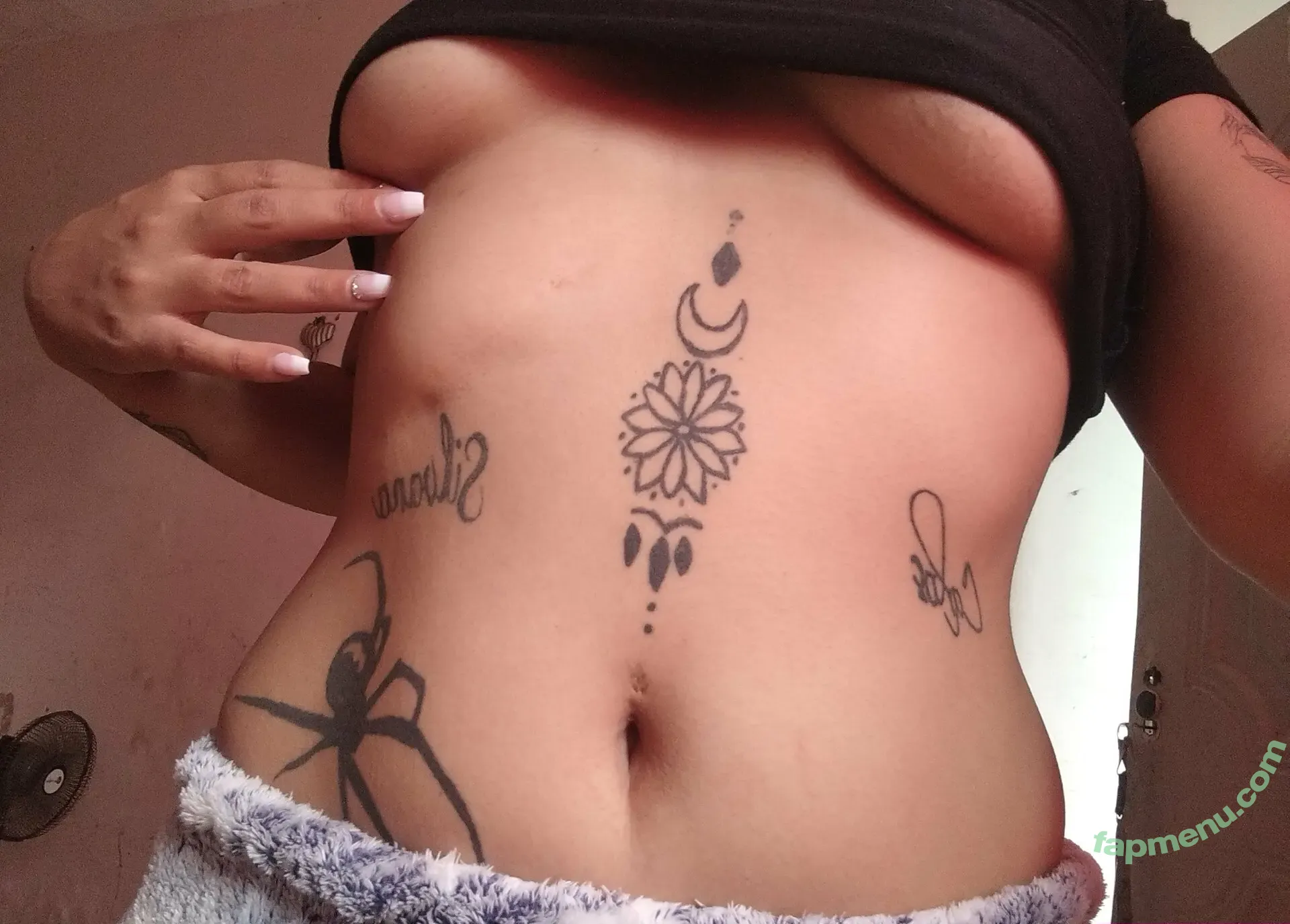 Camii Noriega nude photo #0044 (momormore / mormore12_)