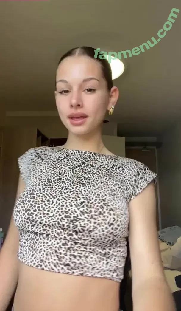 camiibocci nude photo #0005 (camiibocci)