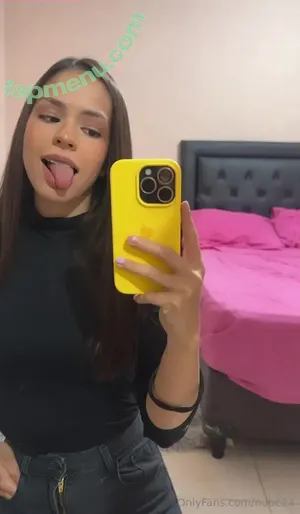 nude photo #0007