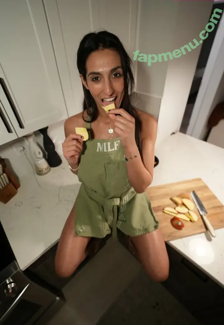 camiliakxoxo nude photo #0073 (Camiliakent24 / camilakent)