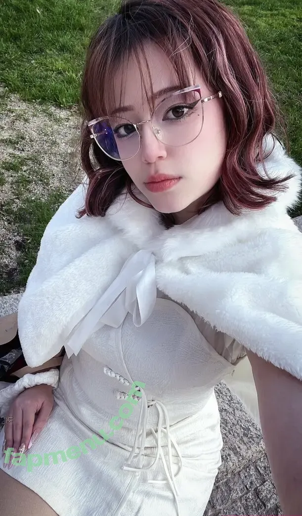 camille-yuki nude photo #0014 (camille-yuki)