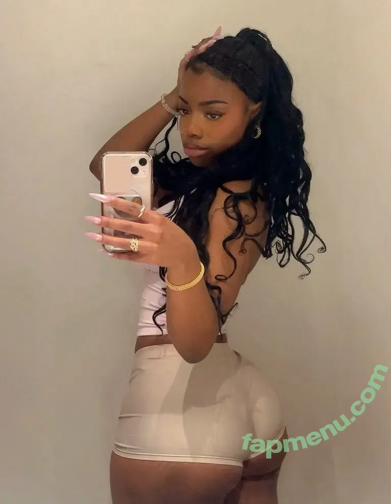 Camilleownsyou nude photo #0003 (yourgoddesscamille)