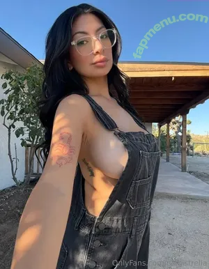  nude photo #0003