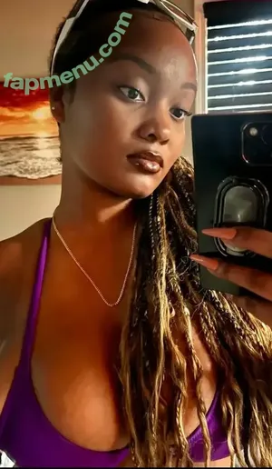 Candace B Harris / canbharri nude photo #0001