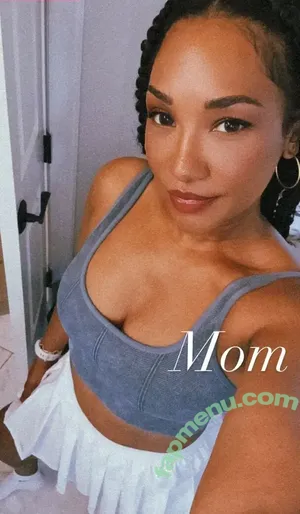 Candice Patton / candicepatton nude photo #0177