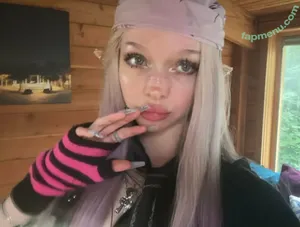 Candyasmus nude photo #0003