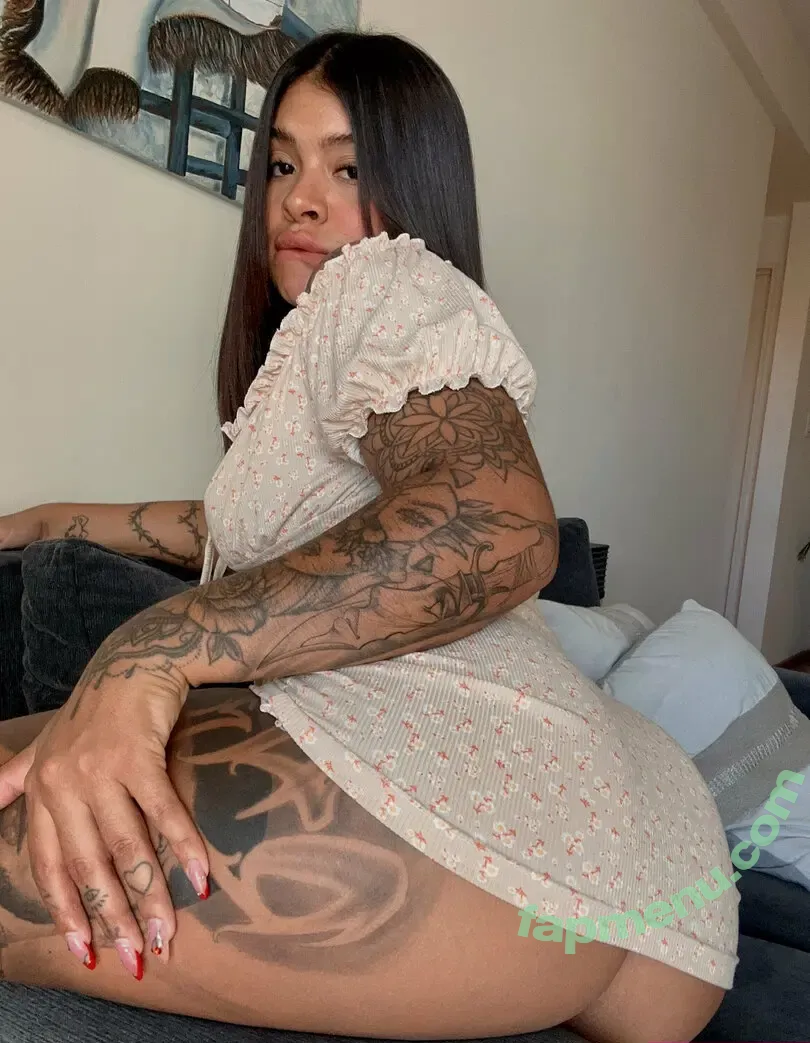 candyyfox nude photo #0016 (candyy.foxx)