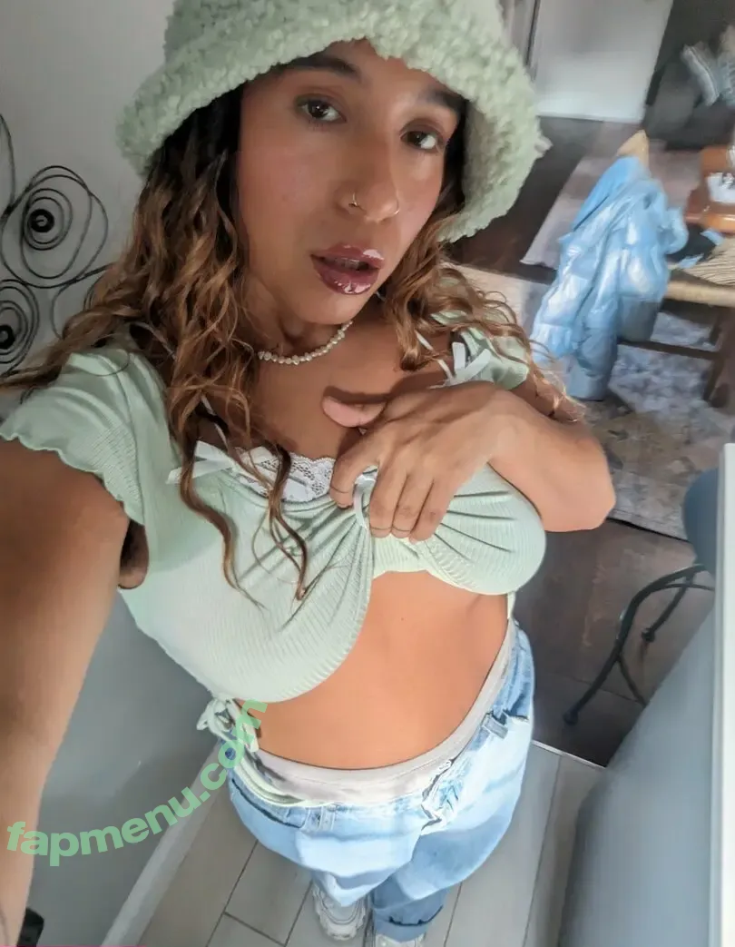canelitaladelbarrio nude photo #0021 (canelitaladelbarrio)