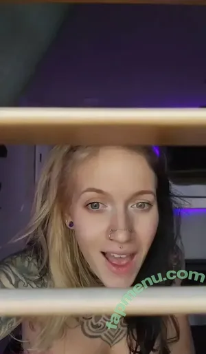  nude photo #0007