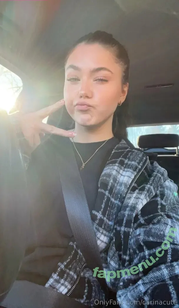 carinacute nude photo #0007 (karinacute02)