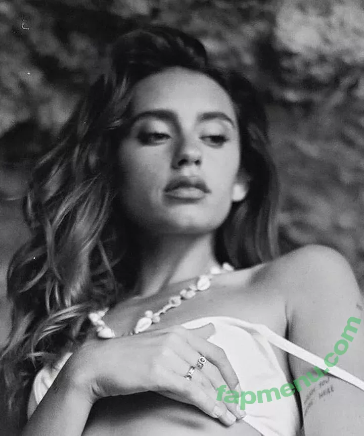Carla Guetta Cohen nude photo #0351 (carla_guetta / carlaguetta)