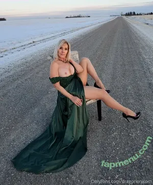  nude photo #0007