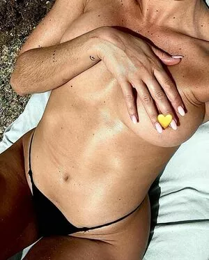 Carlotad26 / carlotta nude photo #0004
