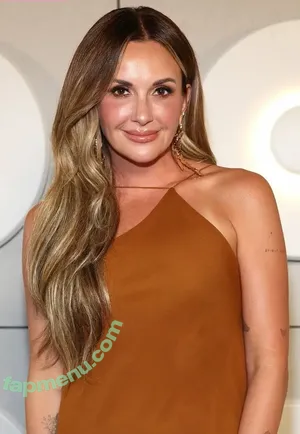 Carly Pearce / carlypearce nude photo #0002