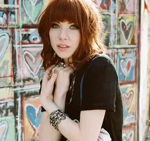 Carly Rae Jepsen / carlyraejepsen nude photo #0209