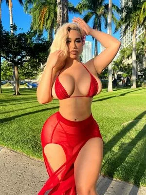 Carmela Habibi / carmelahabibi / carmellaxo / littlemisslibrarian nude photo #0014