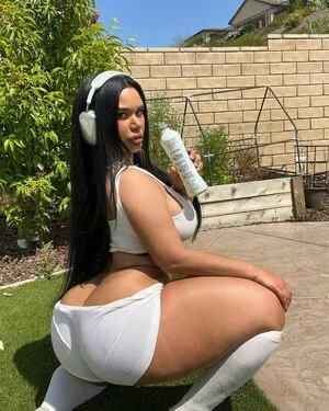 Carmela Habibi / carmelahabibi / carmellaxo / littlemisslibrarian nude photo #0061