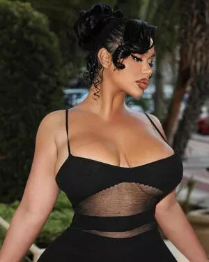 Carmela Habibi / carmelahabibi / carmellaxo / littlemisslibrarian nude photo #0067