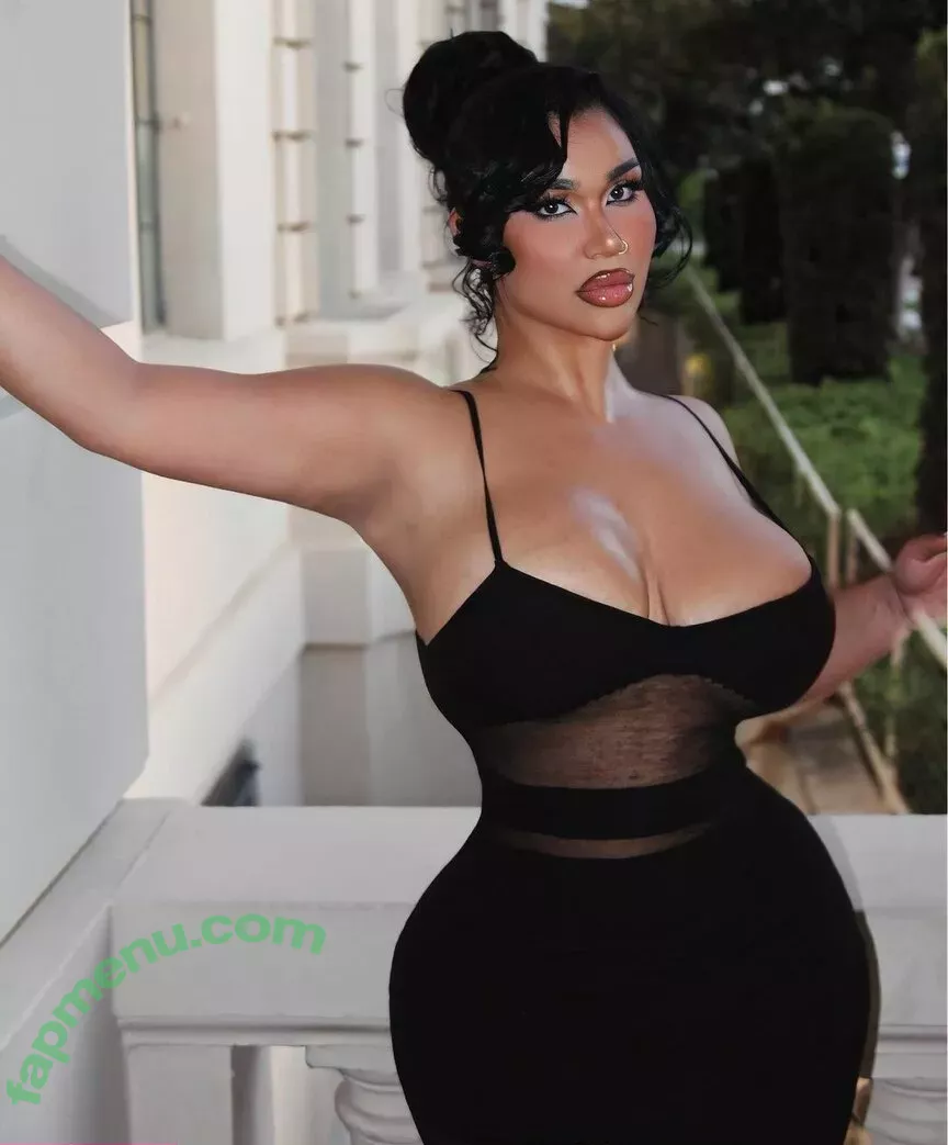 Carmela Habibi nude photo #0028 (carmelahabibi / carmellaxo / littlemisslibrarian)